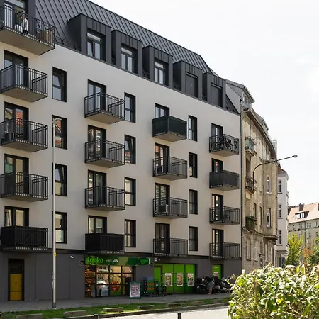 Rentplanet - Reja Апартаменты